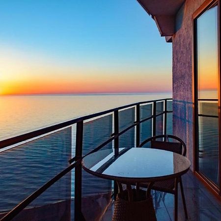 Tower Apartments Batumi Ngoại thất bức ảnh