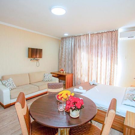 Tower Apartments Batumi Ngoại thất bức ảnh