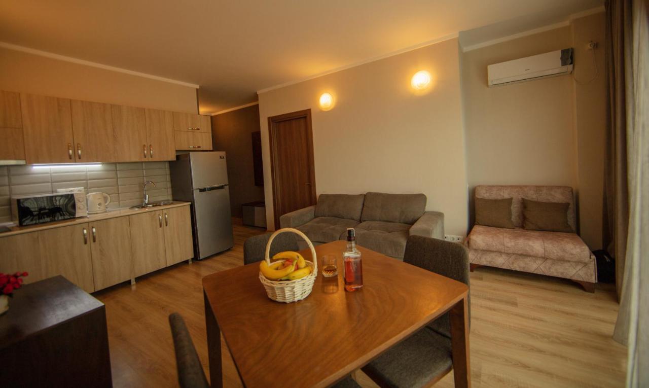 Tower Apartments Batumi Ngoại thất bức ảnh