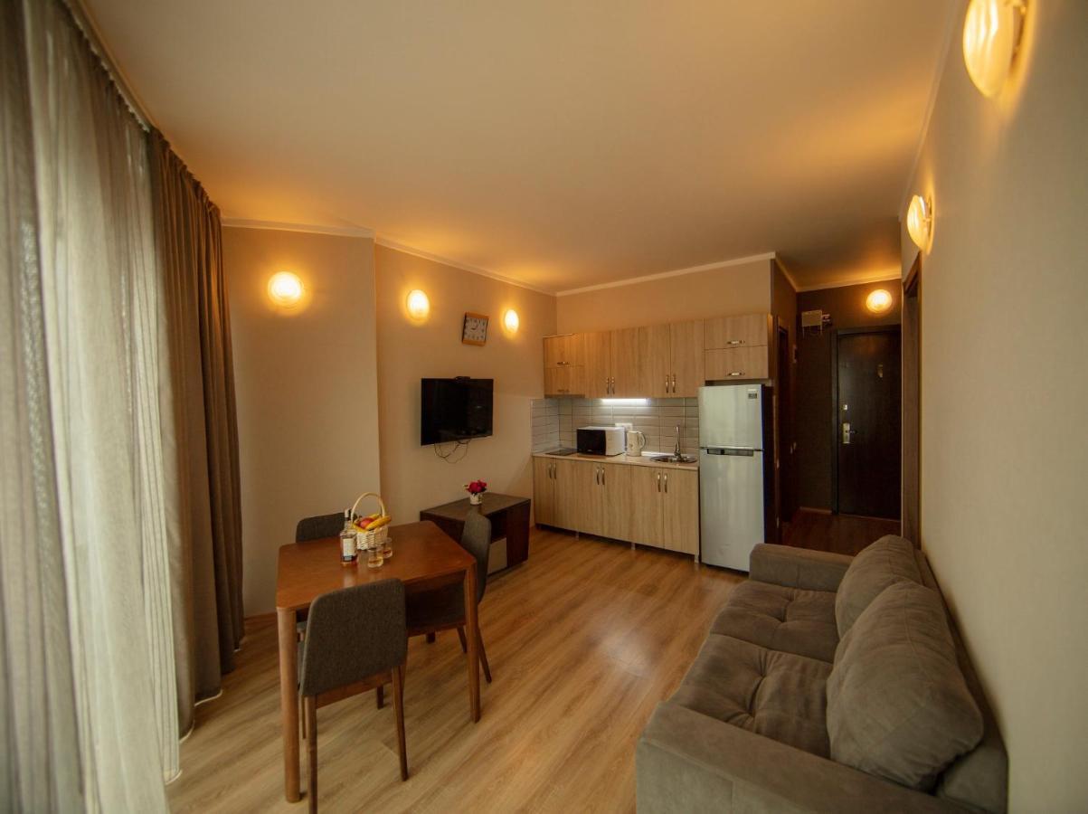 Tower Apartments Batumi Ngoại thất bức ảnh