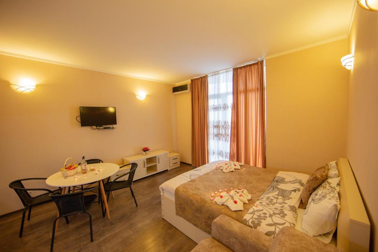 Tower Apartments Batumi Ngoại thất bức ảnh