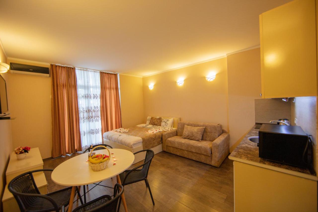 Tower Apartments Batumi Ngoại thất bức ảnh