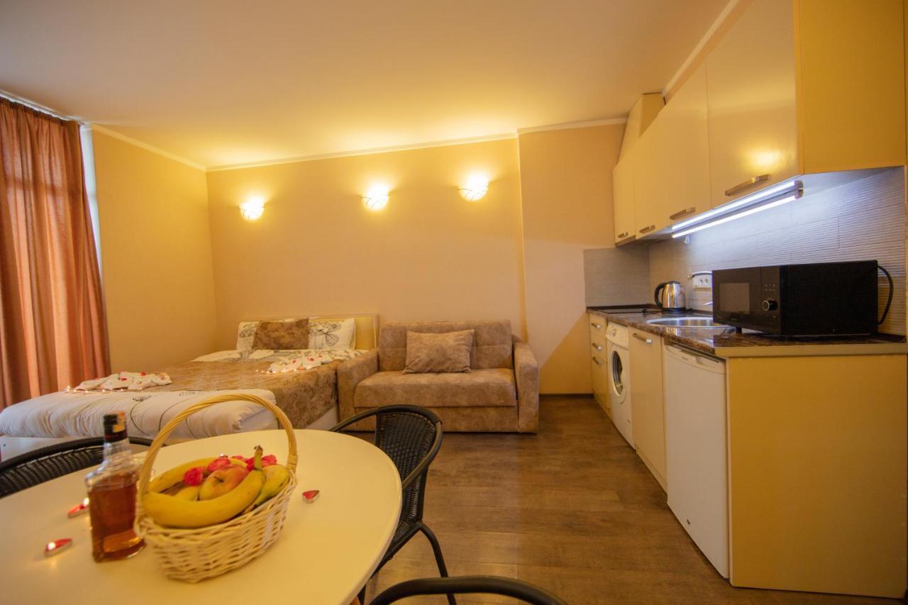Tower Apartments Batumi Ngoại thất bức ảnh