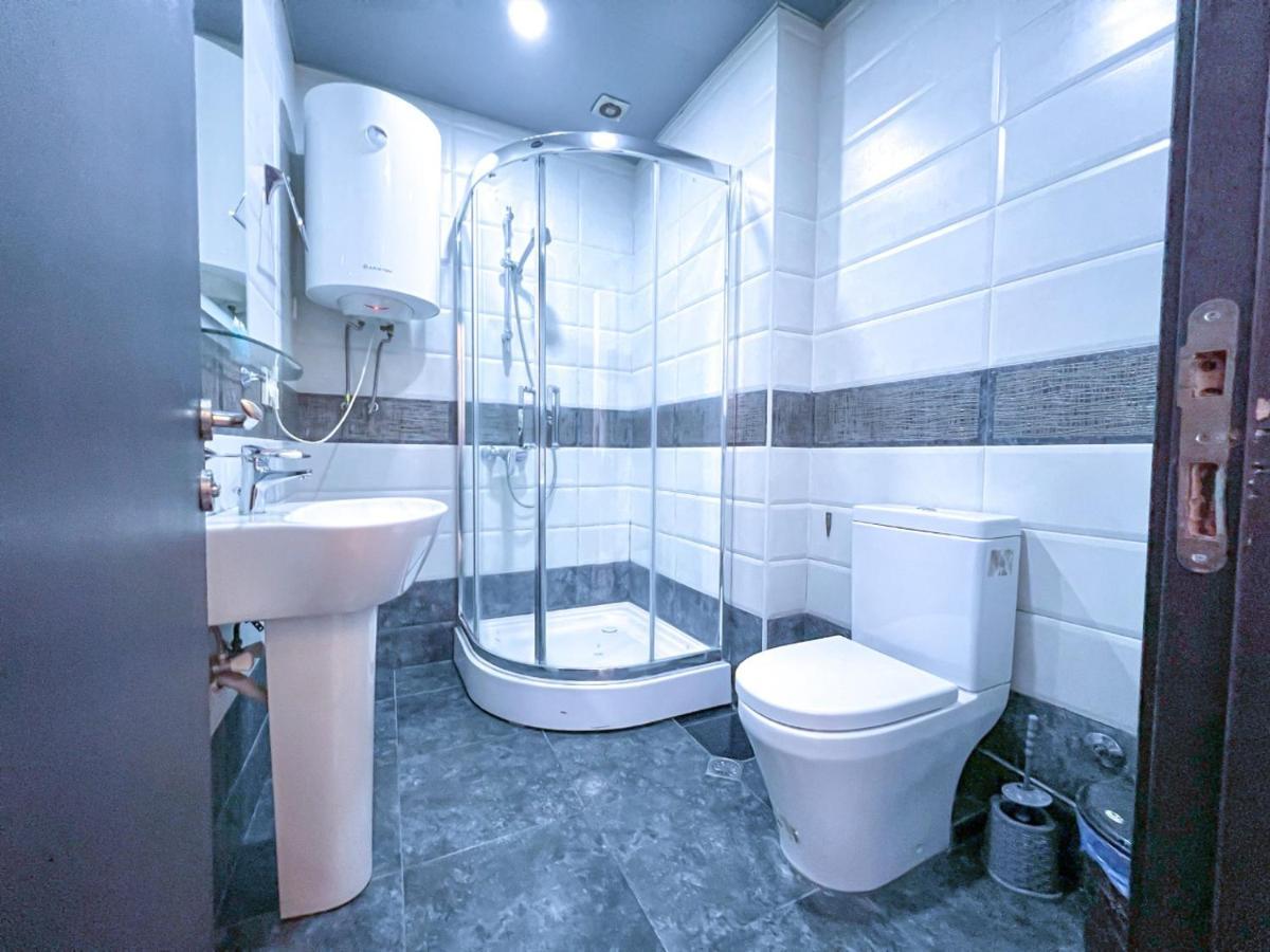 Tower Apartments Batumi Ngoại thất bức ảnh